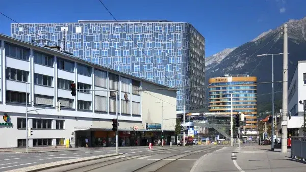 P2 near Innsbruck Central Station with P1 in the background